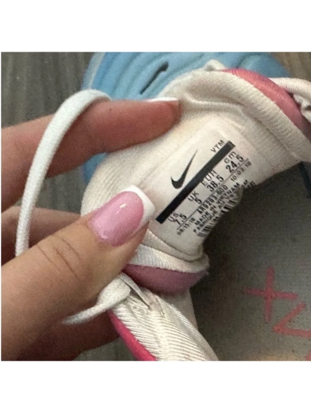 Nike Women's Gradient Blue to Pink Air Sneakers - Picture 3 of 3